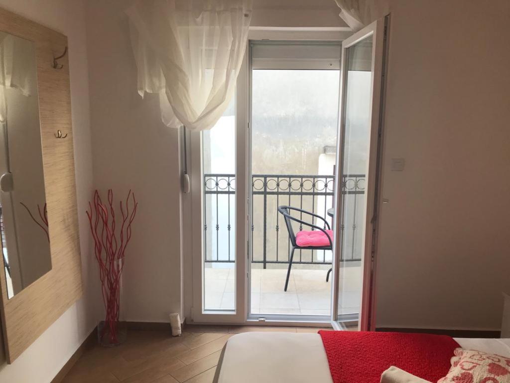 Apartments Ka - Ro Bibinje Bagian luar foto