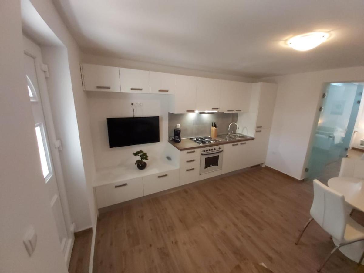 Apartments Ka - Ro Bibinje Bagian luar foto