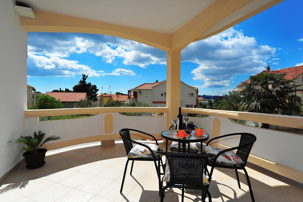 Apartments Ka - Ro Bibinje Ruang foto