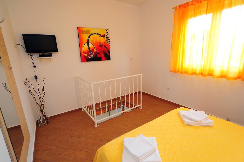 Apartments Ka - Ro Bibinje Ruang foto