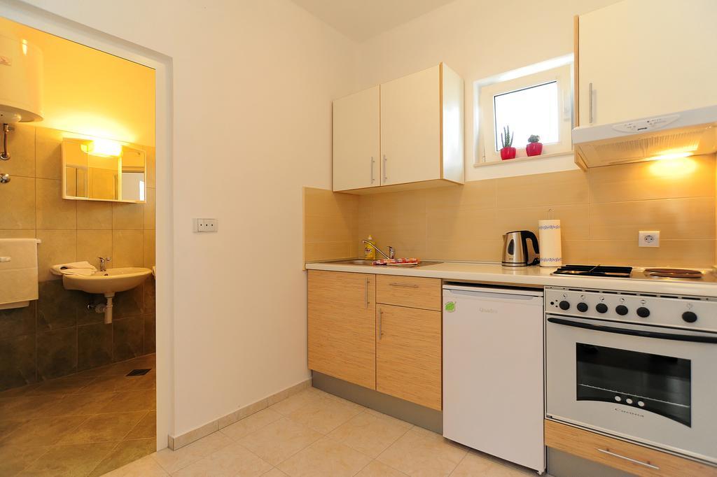 Apartments Ka - Ro Bibinje Ruang foto