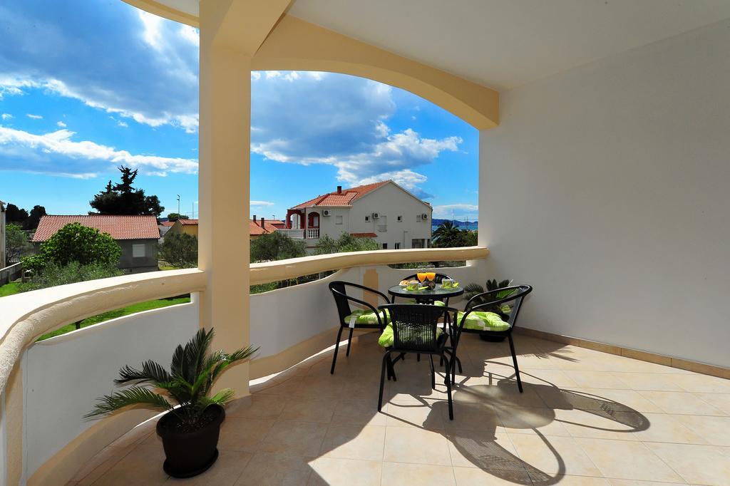 Apartments Ka - Ro Bibinje Bagian luar foto
