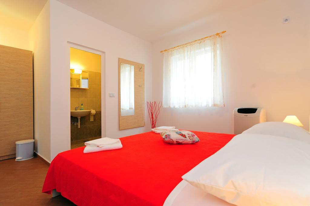 Apartments Ka - Ro Bibinje Ruang foto