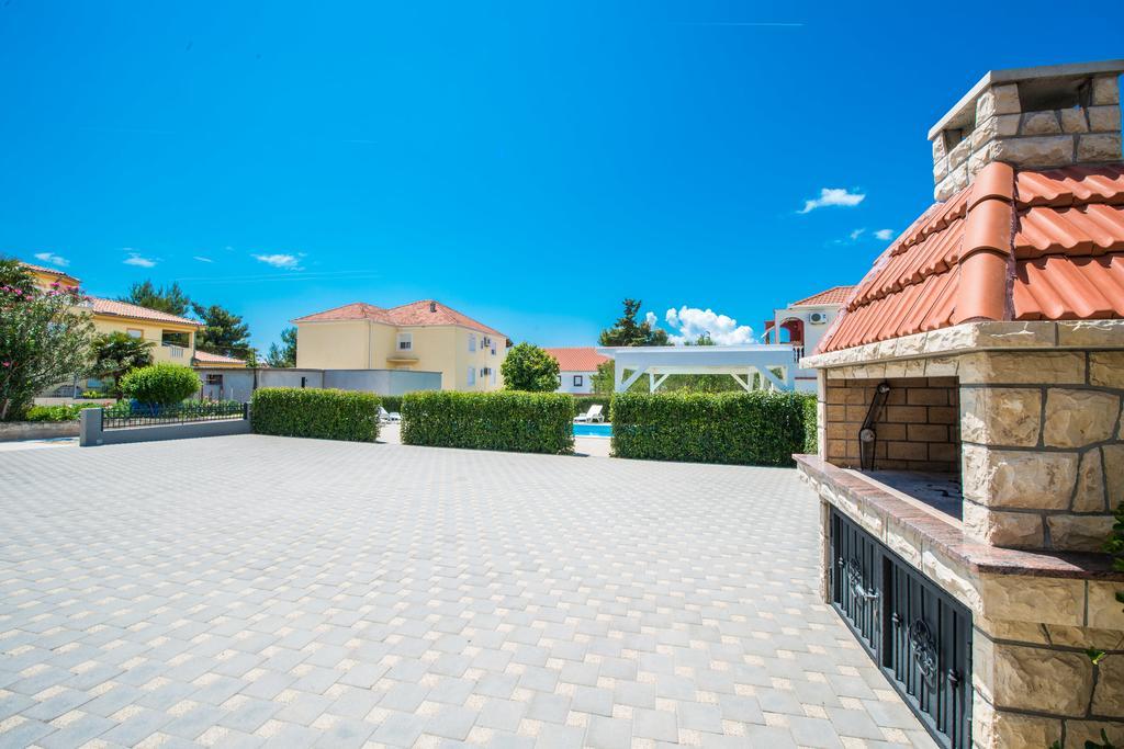 Apartments Ka - Ro Bibinje Bagian luar foto