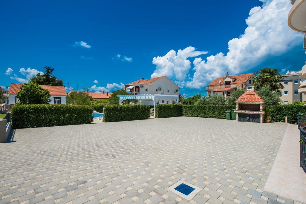 Apartments Ka - Ro Bibinje Bagian luar foto