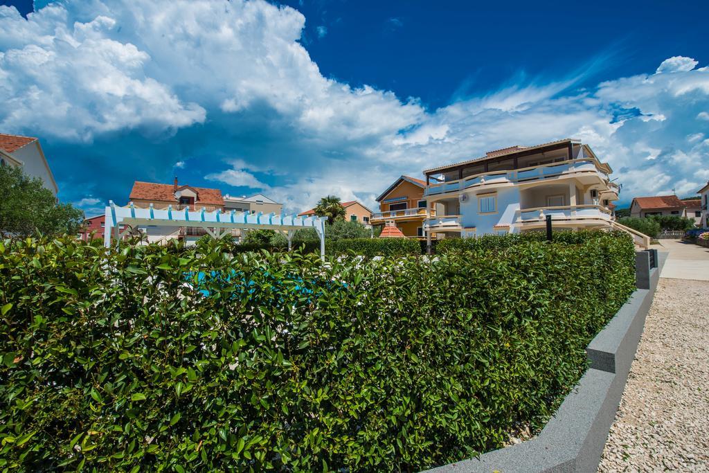 Apartments Ka - Ro Bibinje Bagian luar foto