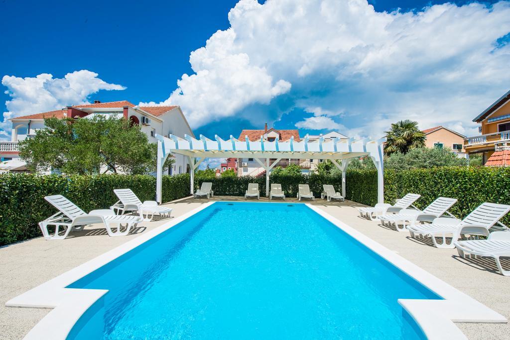 Apartments Ka - Ro Bibinje Bagian luar foto